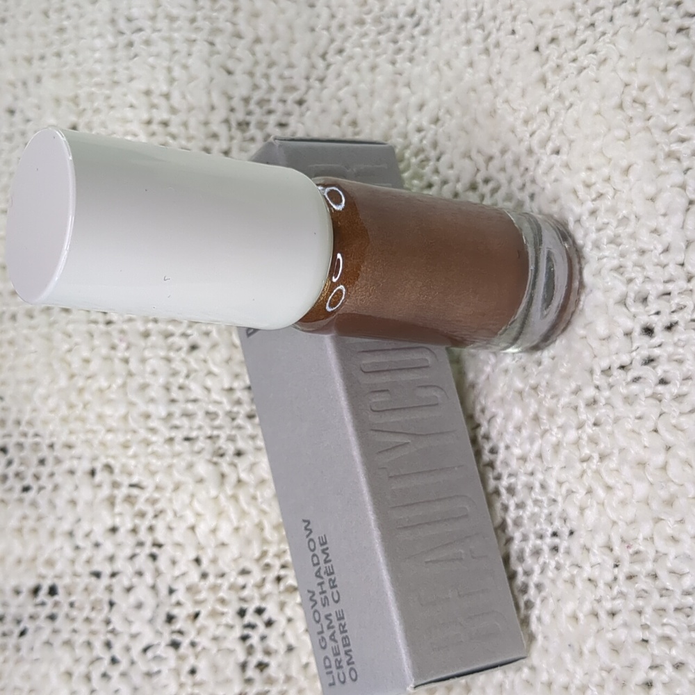 Beautycounter Lid Glow Cream Shadow in Ember, 5ml/0.17fl oz - Picture 8 of 8